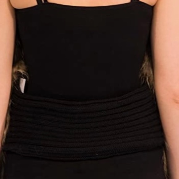 Alice + Olivia gorgeous raccoon vest - Picture 15 of 16